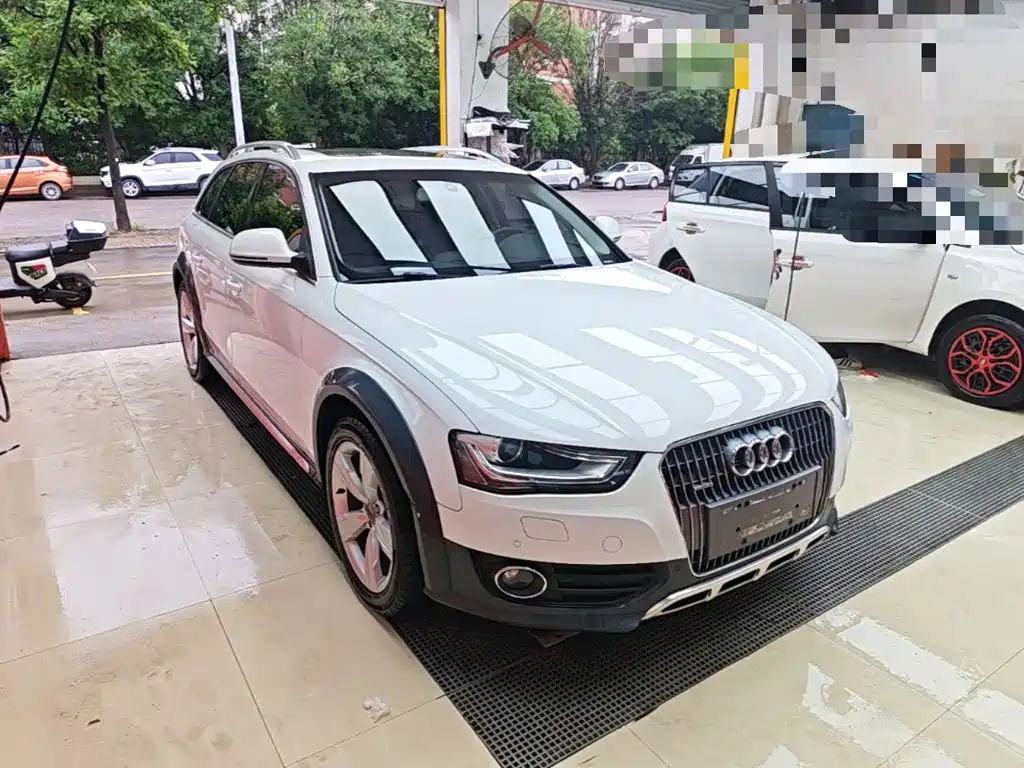 Audi A4 2014 40 TFSI allroad quattro plus