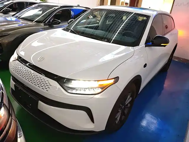 ZERO-RUNNING CAR ZERO RUN C11 2023