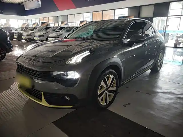 2023 Lynk & Co 02