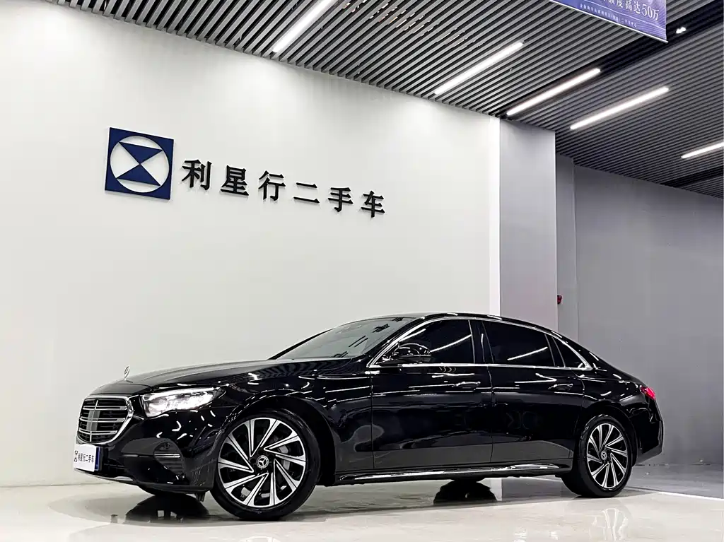 Mercedes-Benz E-Class 2024