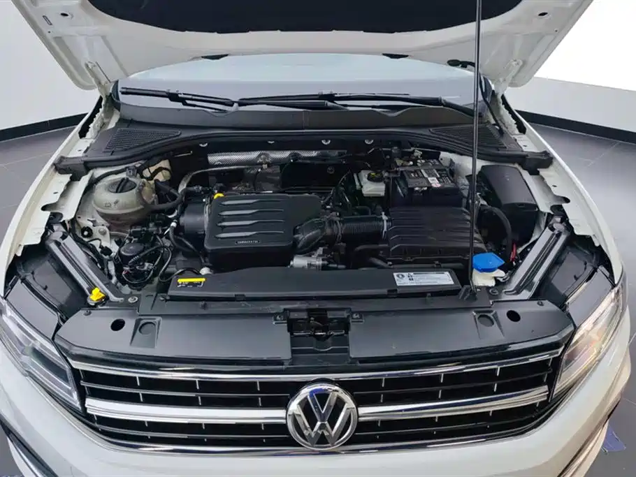 Volkswagen Bora 2019 1.5L AT Comfort VI