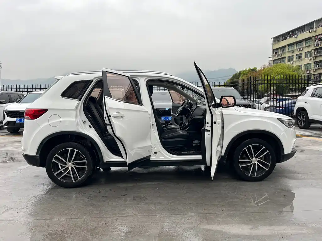 Bestune X40 — миниатюра 12