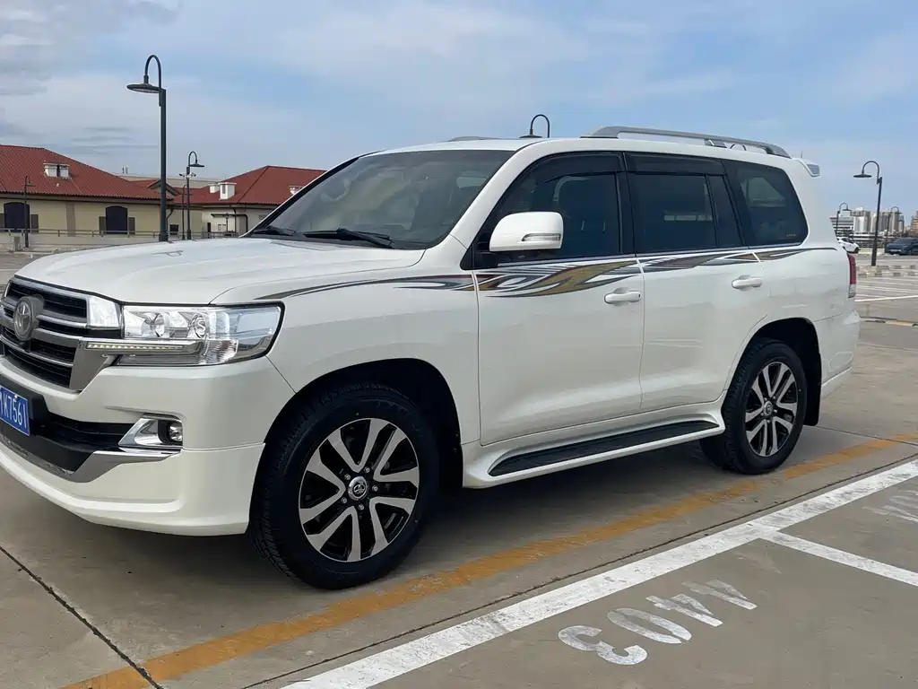 Toyota Land Cruiser 2019