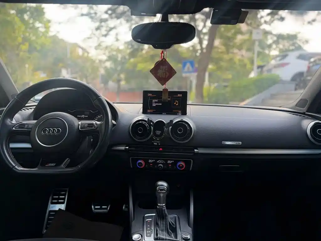 Audi S3 — миниатюра 8
