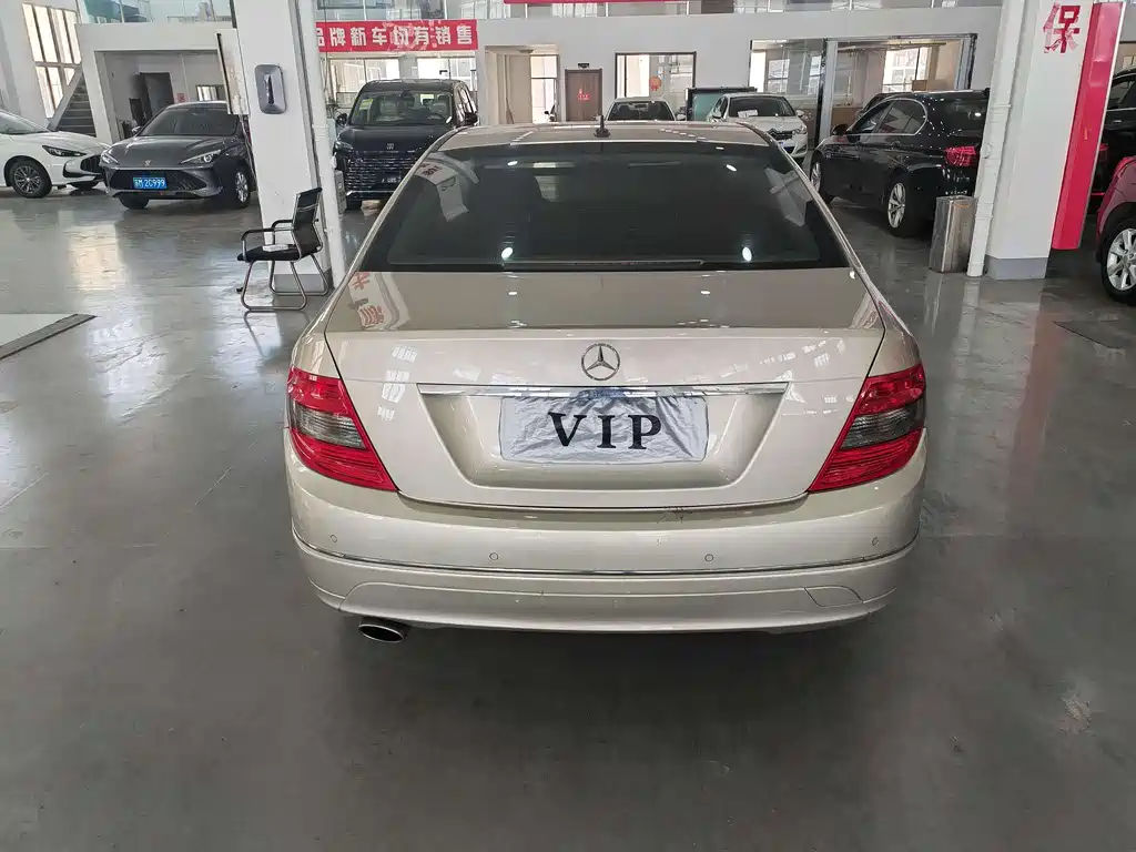 Mercedes-Benz C-Class C 2010 C 200K Fashion