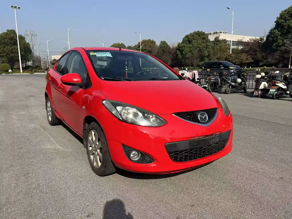 Mazda 2 011 1.5L MT Fashion