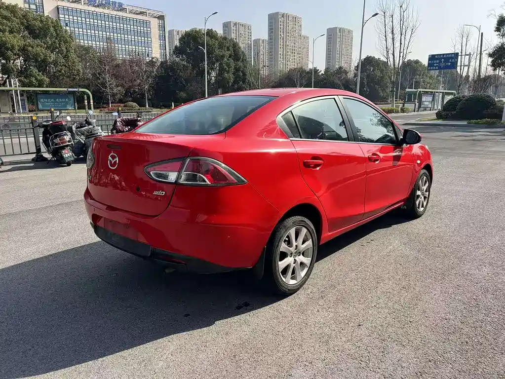 Mazda 2 011 1.5L MT Fashion