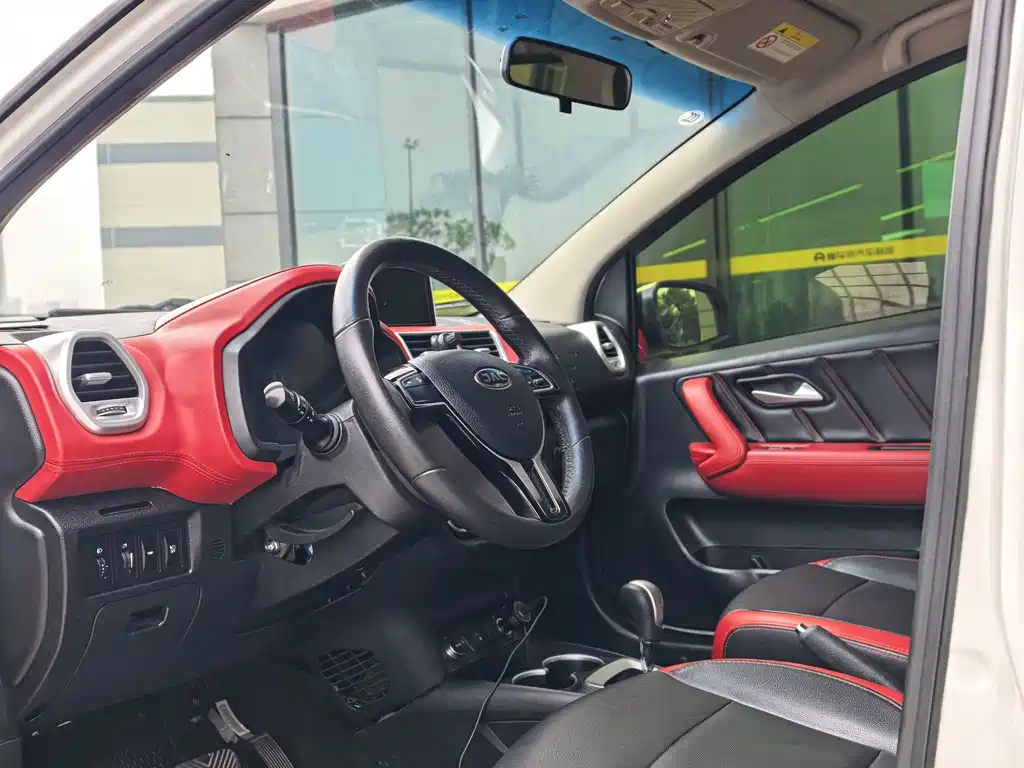 JAC JAC iEV6E — миниатюра 10