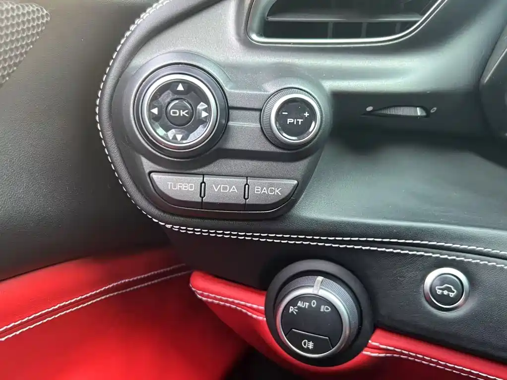 Ferrari 488 — миниатюра 9