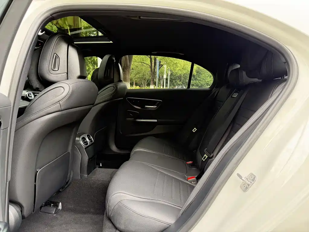 Mercedes-Benz C-Class C 2024 C 200 L Sport