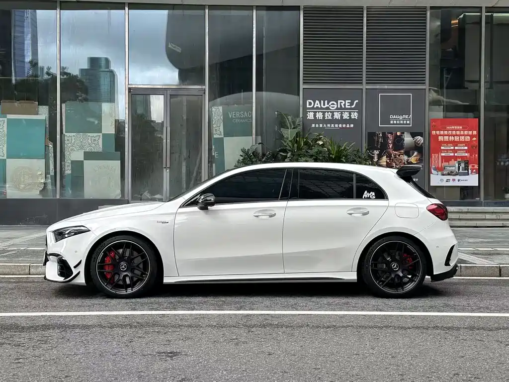 MERCEDES-BENZ  A CLASS AMG