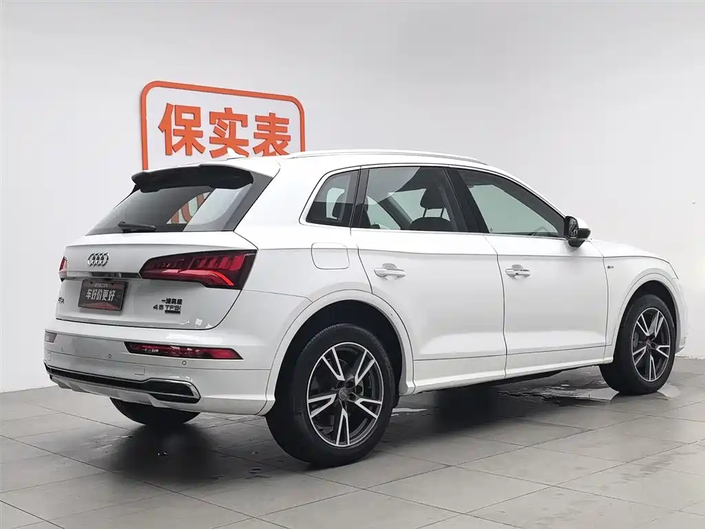 Audi Q5L 2018 40 TFSI Fashion V