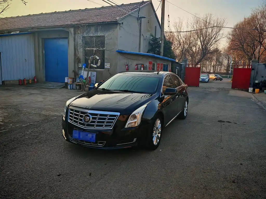 Cadillac XTS 2015