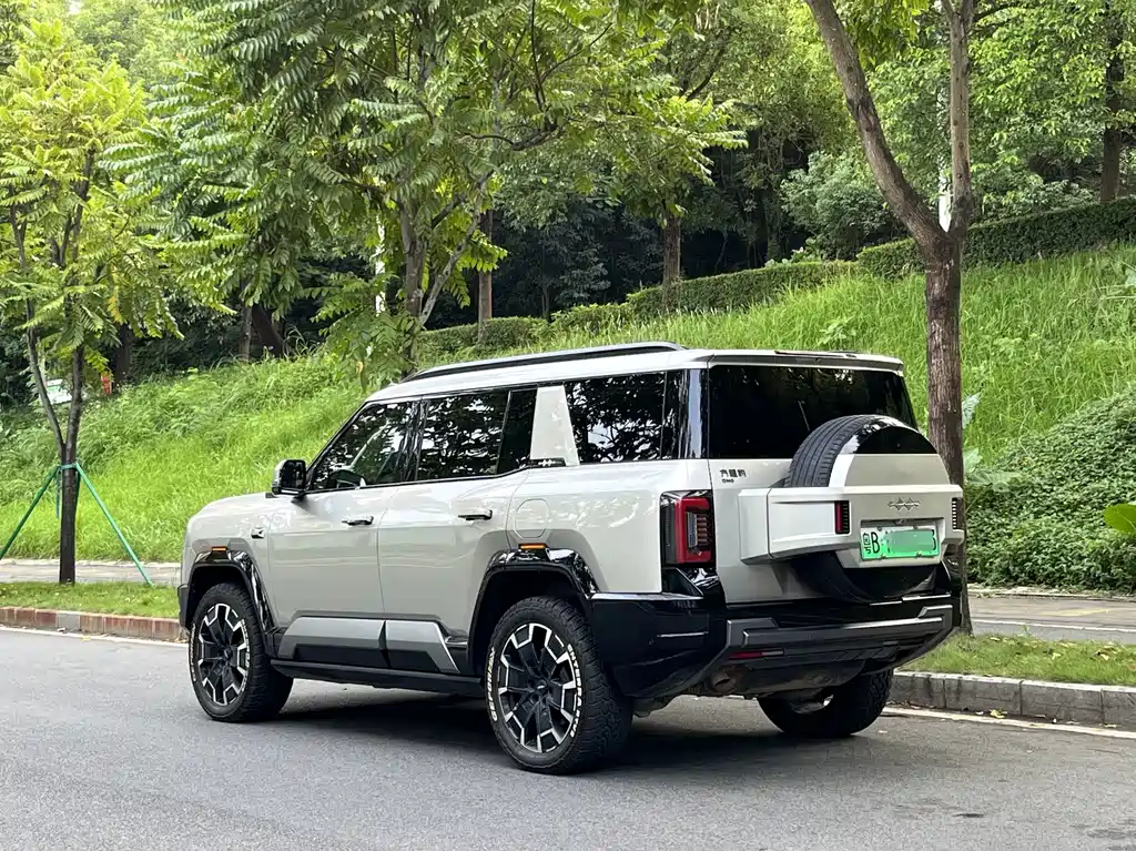 Fang Cheng Bao Leopard 8 — миниатюра 5