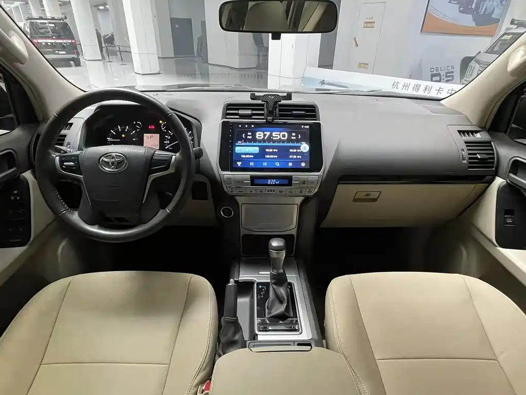 Toyota Land Cruiser Prado 2018 4.0L