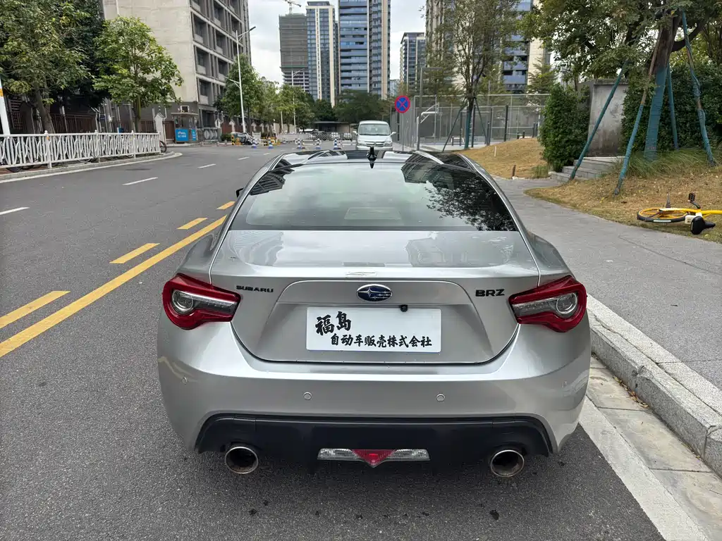SUBARU BRZ