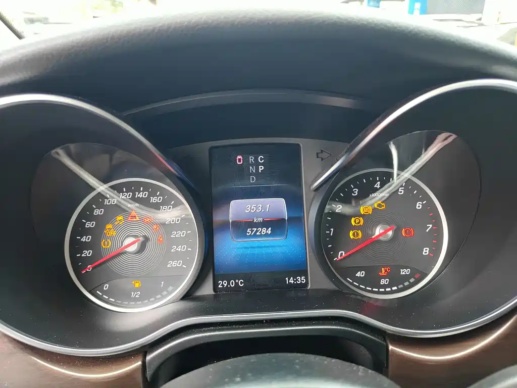 MERCEDES-BENZ V CLASS