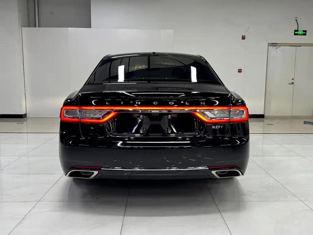 Lincoln Continental — миниатюра 5