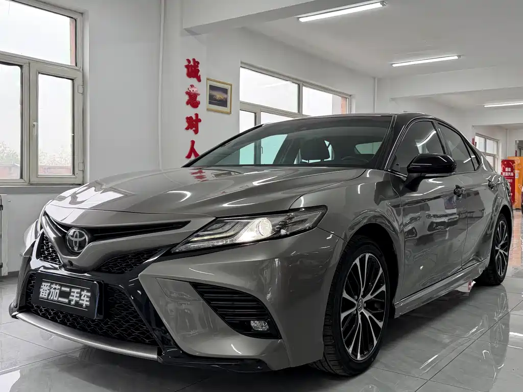 Toyota Camry 2018