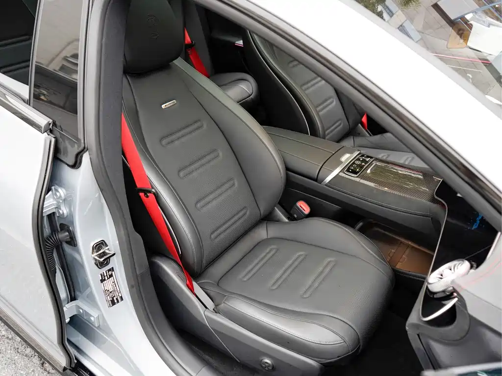 Mercedes-Benz EQE AMG — миниатюра 19