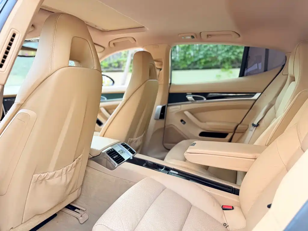 Porsche Panamera — миниатюра 4