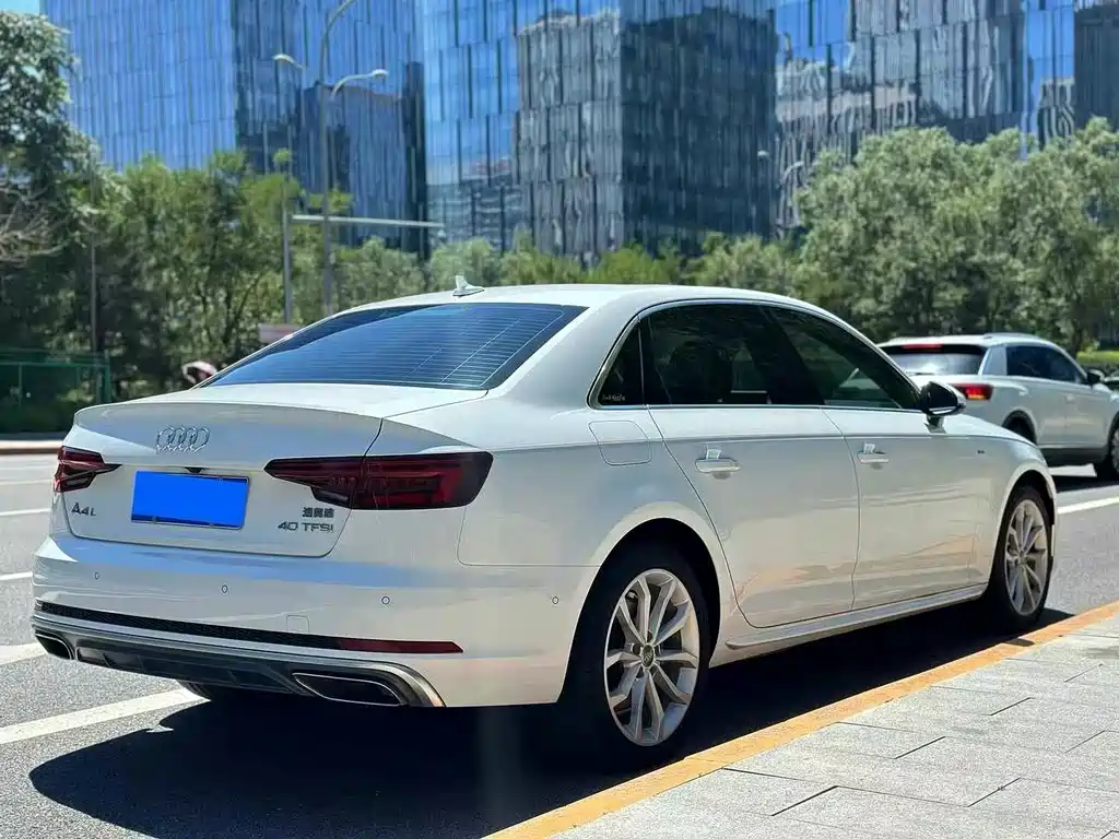 Audi A4L 2017 Plus 40 TFSI