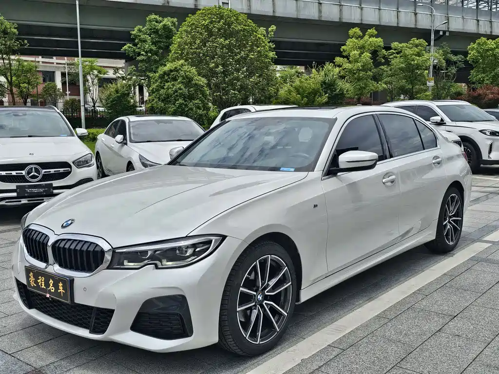 BMW 3 Series 2022