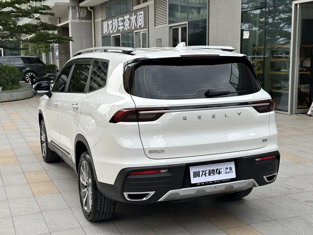 Geely Haoyue 2022 1.8TD DCT Luxury 7 мест