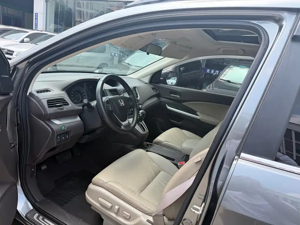 Honda CR-V — миниатюра 6