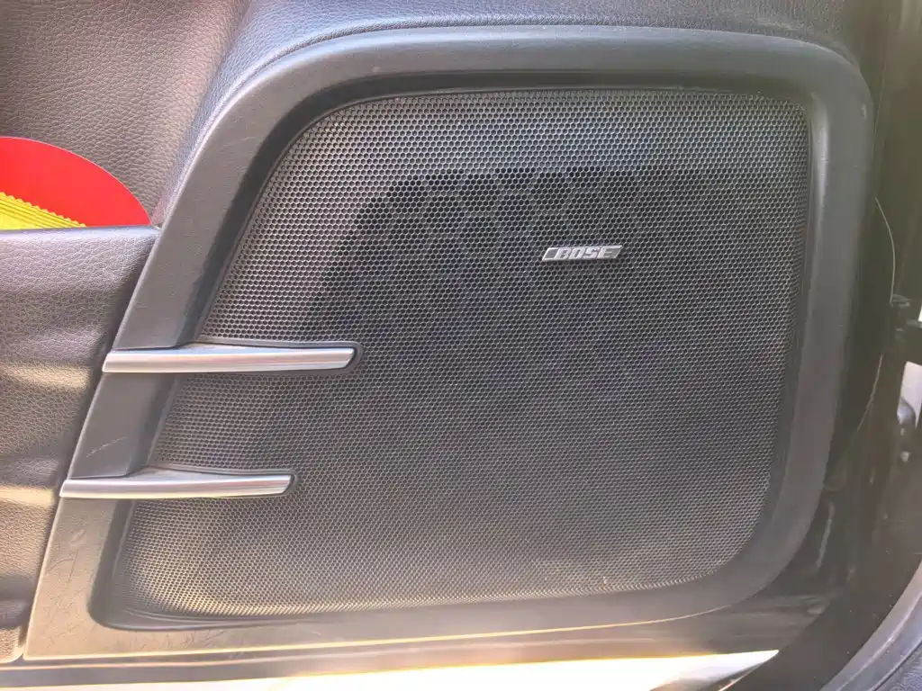 Porsche Cayenne — миниатюра 9