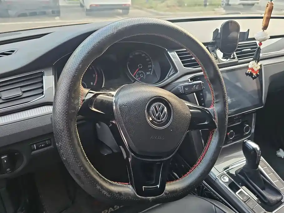 Volkswagen Passat — миниатюра 15