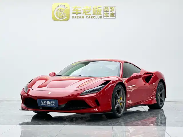 FERRARI F8
