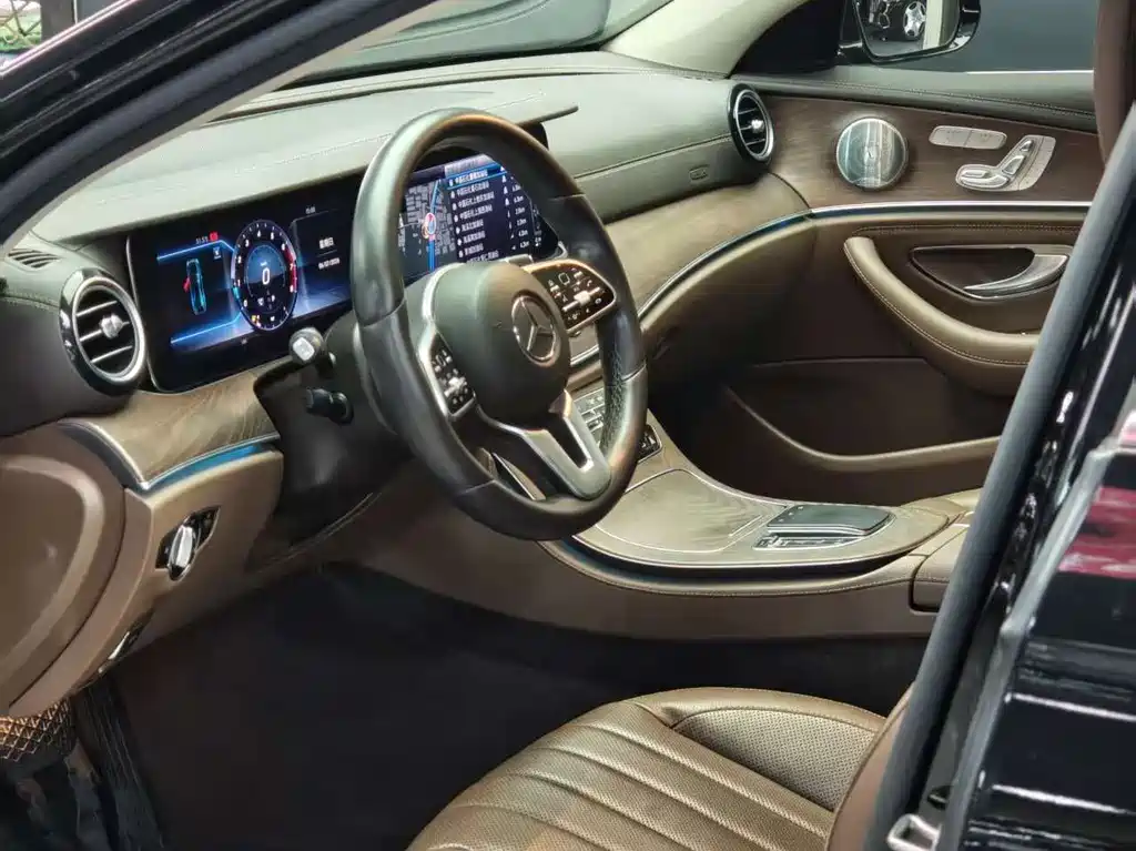 Mercedes-Benz E-Class E 2020 E 300 L