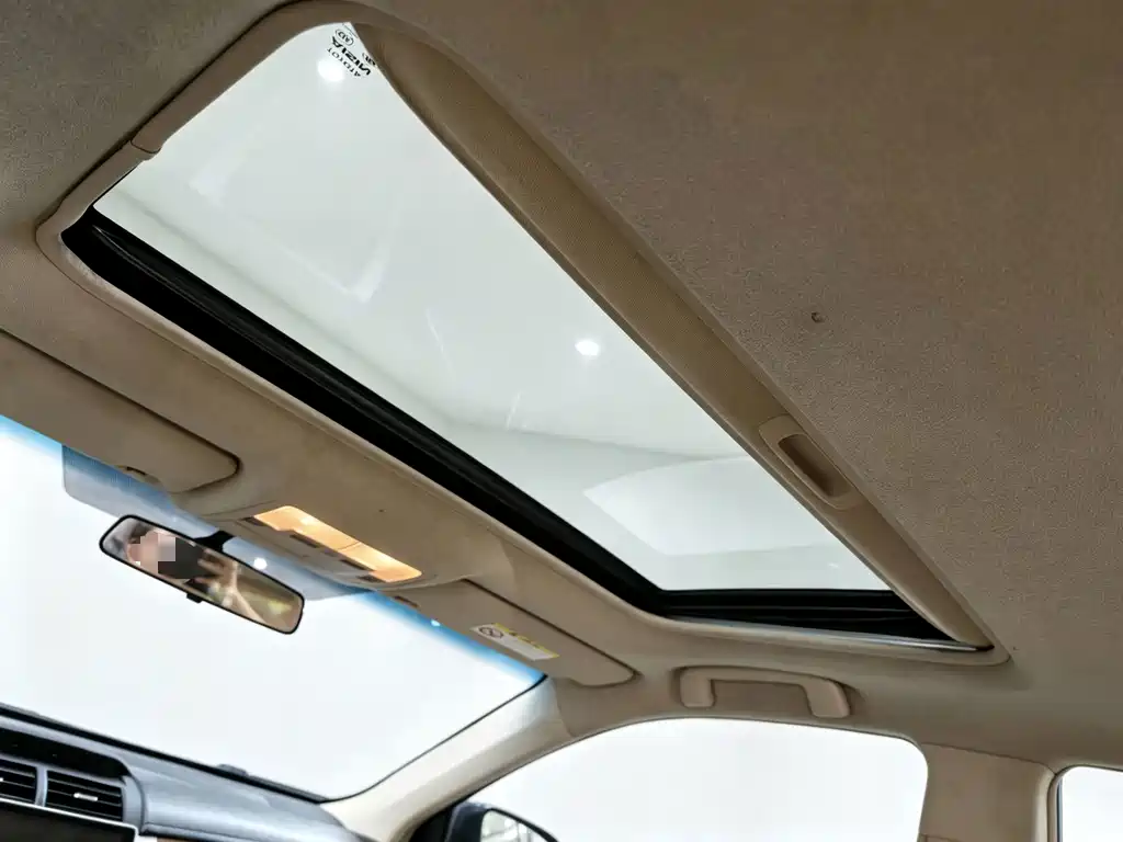 Toyota Camry — миниатюра 6