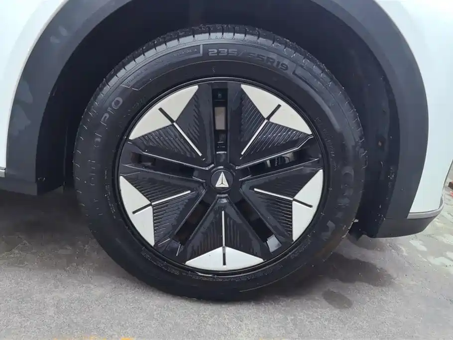Changan Deepal DARK BLUE S07