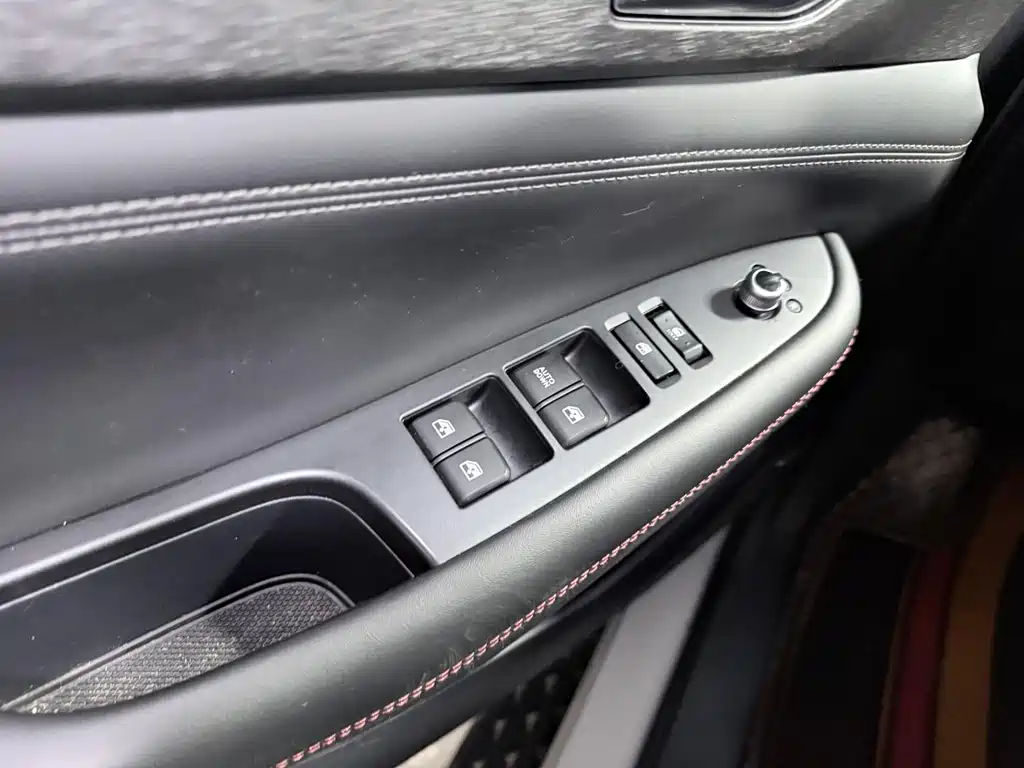 Changan CS75 - фото 9