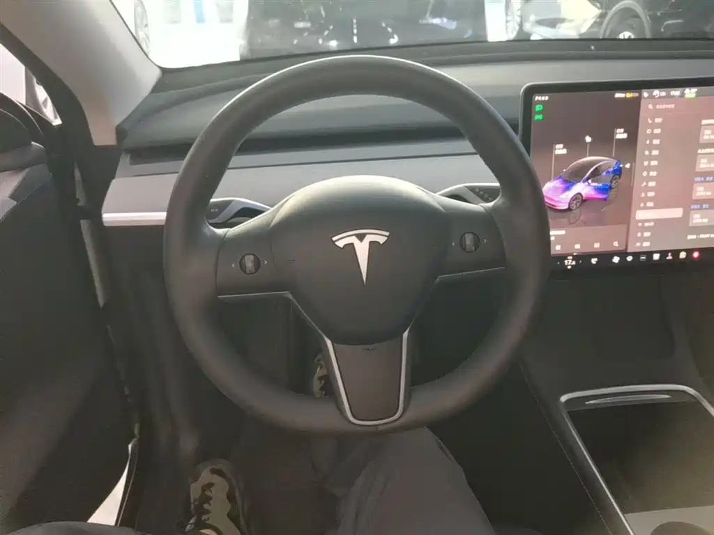 Tesla Model Y — фотографии объявления, Фото 11