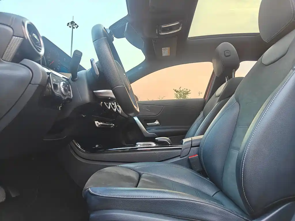 Mercedes-Benz A-Class — миниатюра 14
