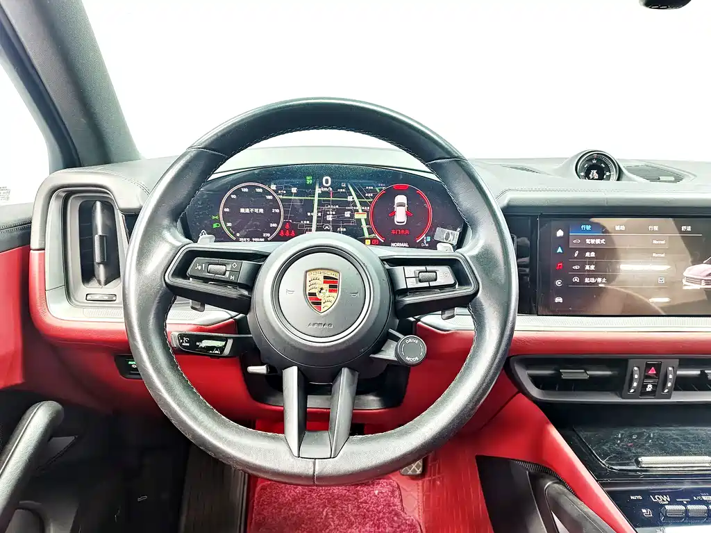 Porsche Cayenne — миниатюра 10