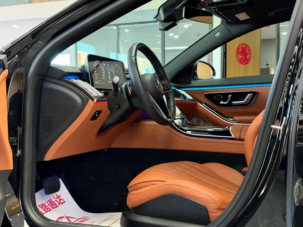 Mercedes-Benz S-Class — миниатюра 7