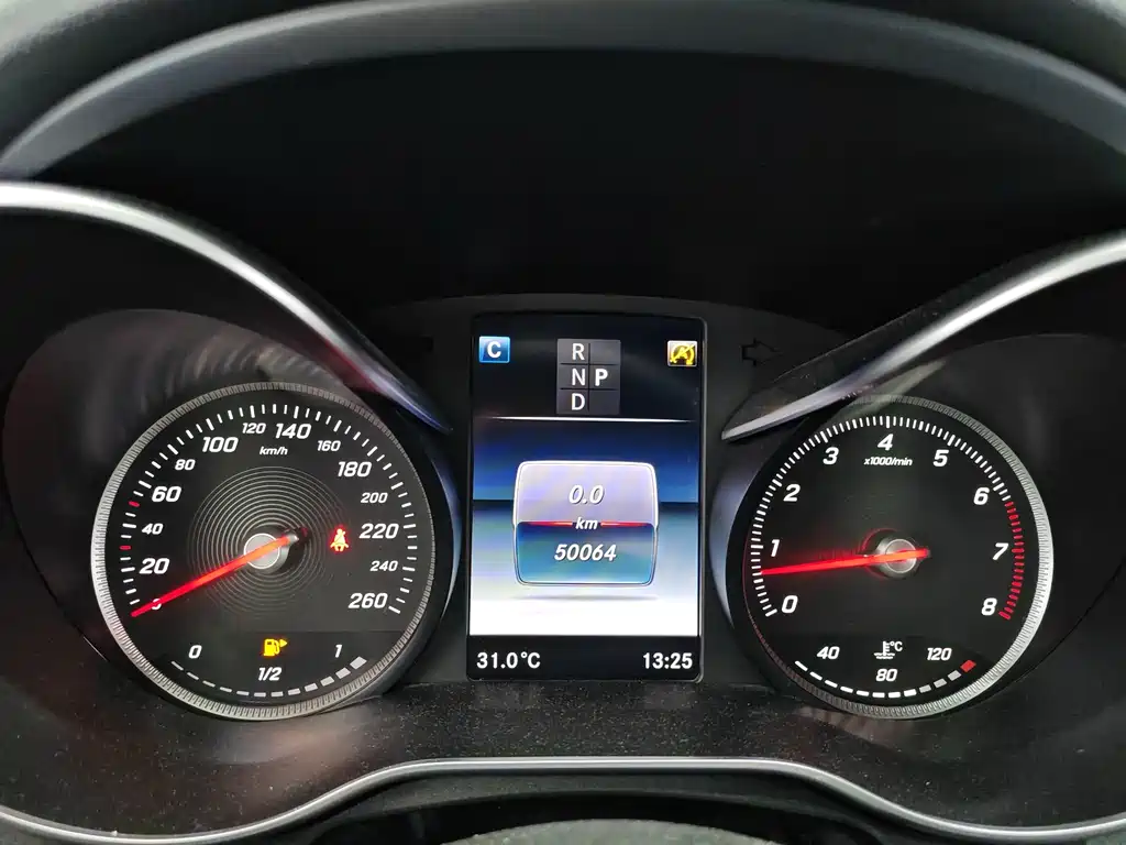 Mercedes-Benz C-Class — миниатюра 8
