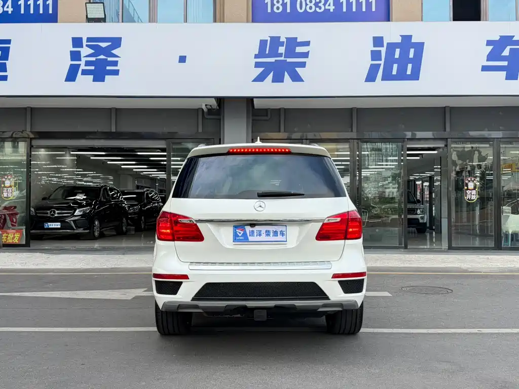 Mercedes-Benz GL-Class — миниатюра 13