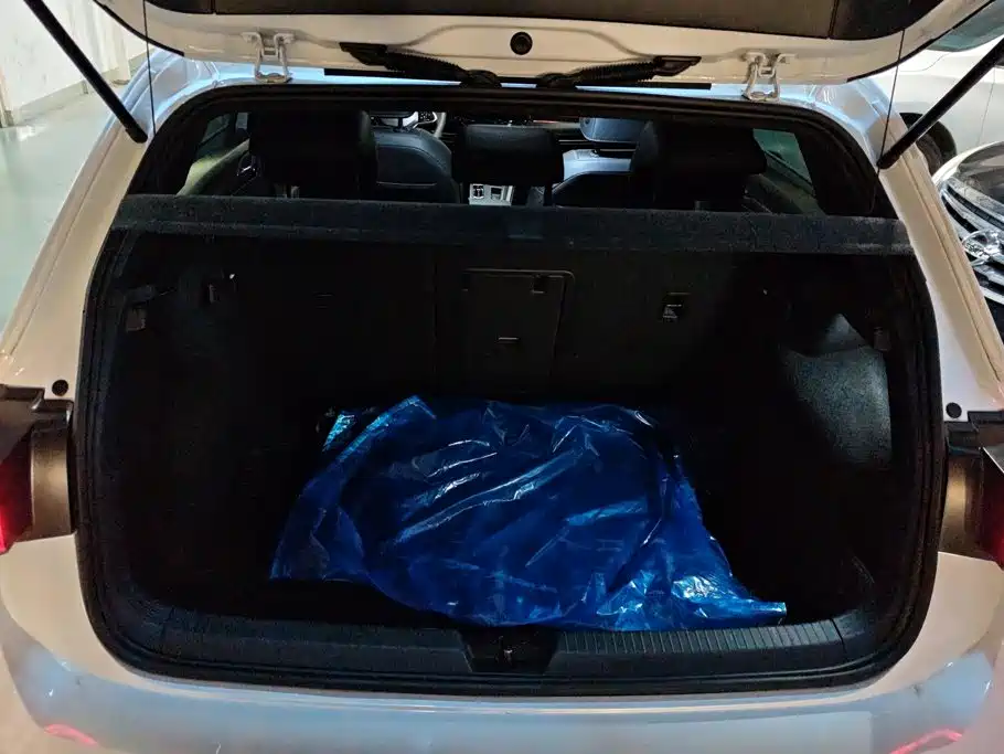 Volkswagen Golf — миниатюра 4