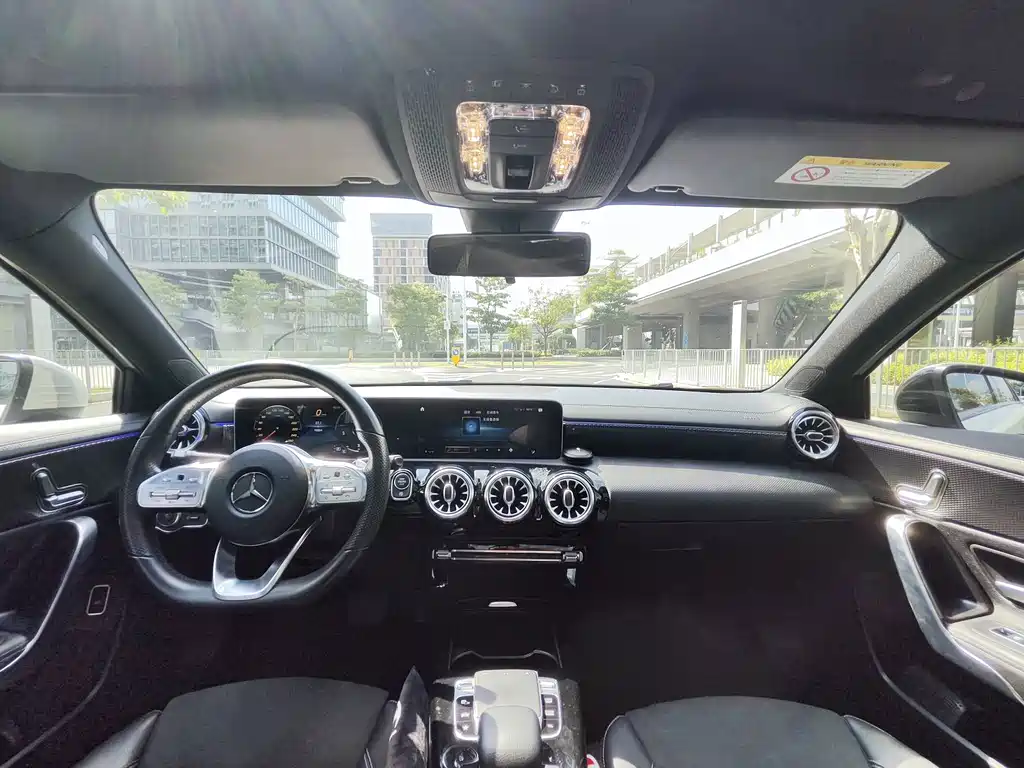 Mercedes-Benz A-Class — миниатюра 11