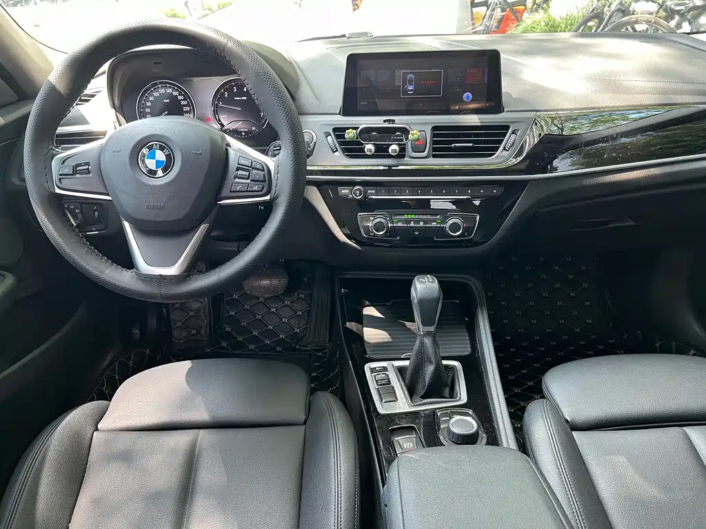 BMW 1 Series — миниатюра 11