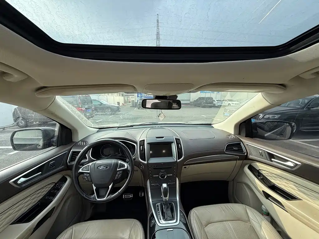 Ford Edge — миниатюра 4