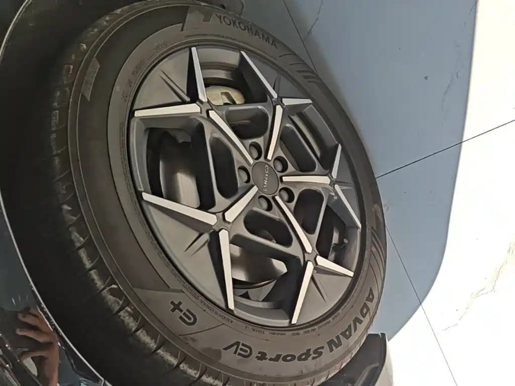 Lynk & Co Z10 — миниатюра 23