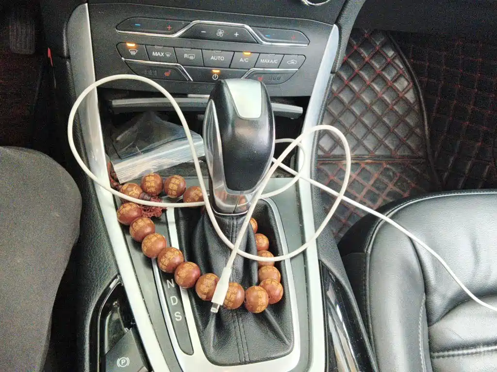 Ford Edge — миниатюра 7