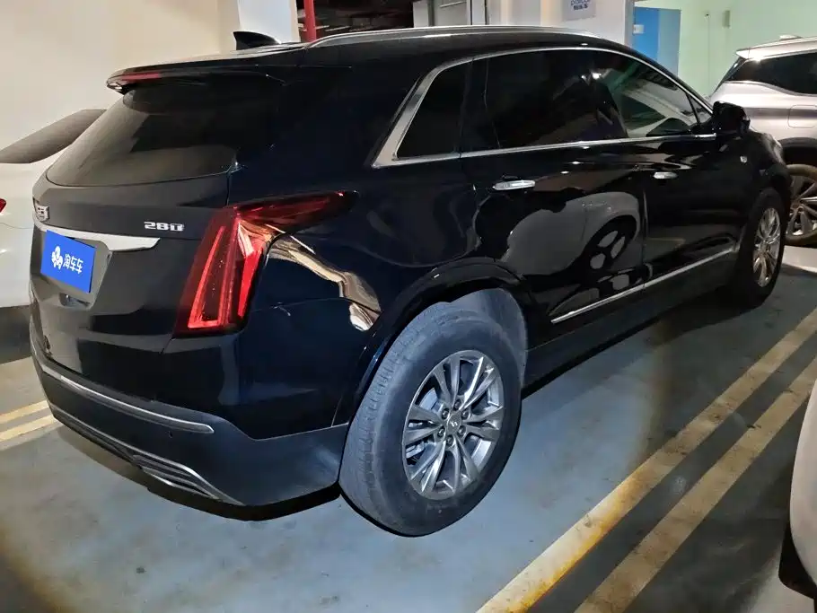 Cadillac XT5 — миниатюра 3
