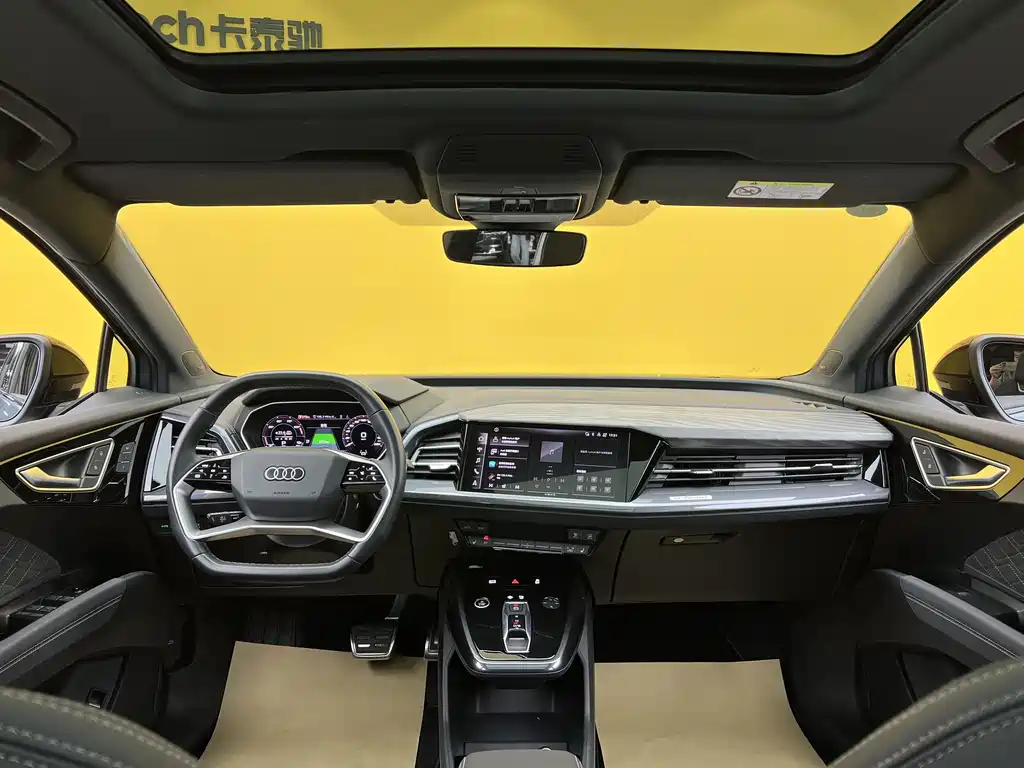 Audi Q4 e-tron 2024 50 e-tron quattro